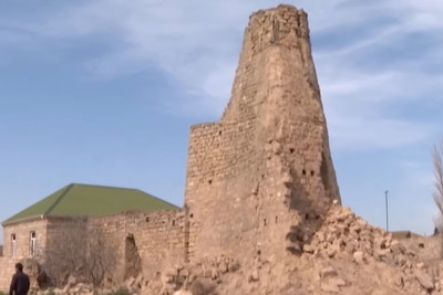 Sabunçu: Kürdəxanı qəsəbəsində 70 illik qala aşkarlanıb