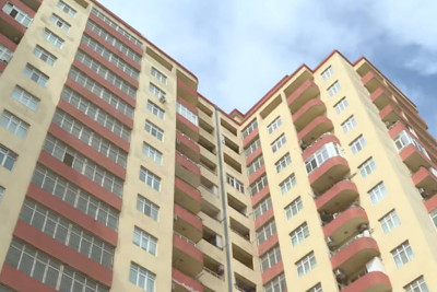 Bakıda mənzil haqqını ödəmiş vətəndaşlar əmlak sənədlərini ala bilmirlər