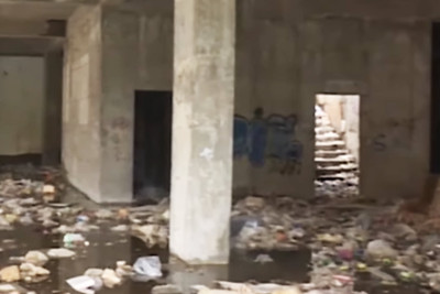 Xətai rayonunda yerləşən yarımçıq tikili sakinlər üçün təhlükə mənbəyinə çevrilib