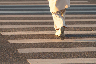 Bakıda 20 yaşlı qız yol qəzasında xəsarət alıb