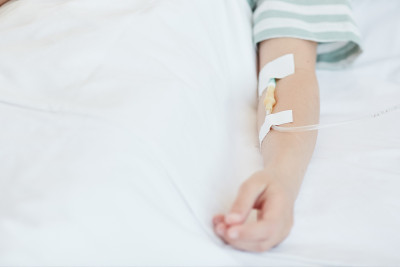 Xətai rayonunda baş vermiş qəzada azyaşlı xəsarət alıb