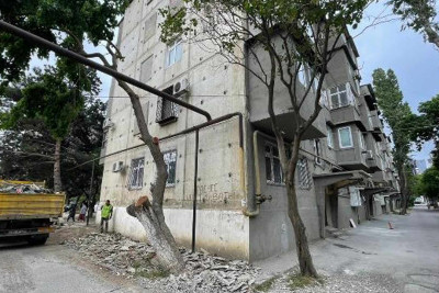 Nəsimi RİH başçısı rayonda aparılan abadlıq işləri ilə tanış olub
