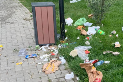 Gənclik parkında antisanitar şərait hökm sürür