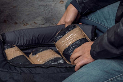 Lökbatan qəsəbəsində yolun kənarında gizlədilmiş heroin tapılıb