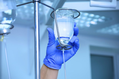 Nərimanov rayonunda qadın bıçaqlanıb