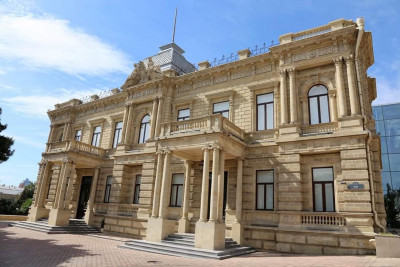 Mircəfər Bağırovun yaşadığı de Burun sarayı