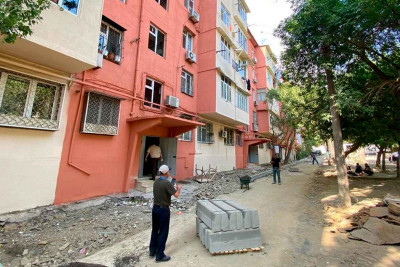 Nəsimi rayonunda növbəti küçə əsaslı təmir olunur