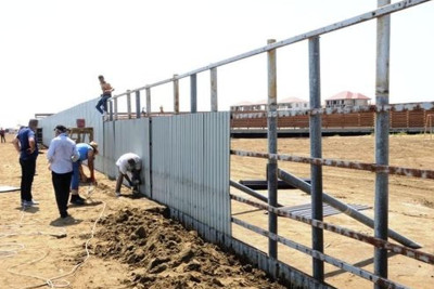 Buzovnada qanunsuz hasar və tikililər sökülür