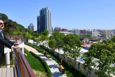 Bakıda Çəmbərəkənd parkının rəsmi açılışı olub