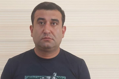 Qızıl mağazasından oğurluq etdi, əldə etdiyi pulları isə Bakıda  əyləncə mərkəzlərində xərclədi