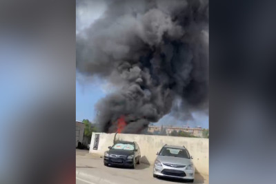 “Neapol” dairəsinin yaxınlığında bağlı ərazi yanır