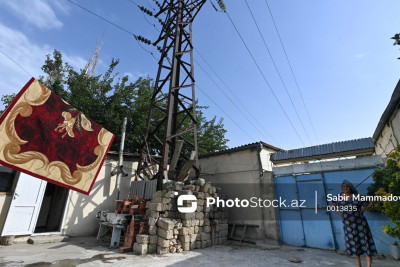 Xətai: bu küçənin sakinlərinin evləri yüksək gərginlikli elektrik naqillərinin altında yerləşir
