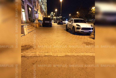 Nərimanov rayonunda sakinlər qanunsuz parklanmaya görə çətinlik çəkirlər