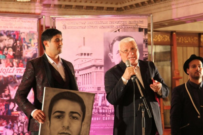 Musiqili Teatrda mükafatlandırma mərasimi baş tutub