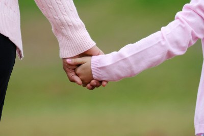 Xətai rayonunda ana və 7 yaşlı qızı itkin düşüblər