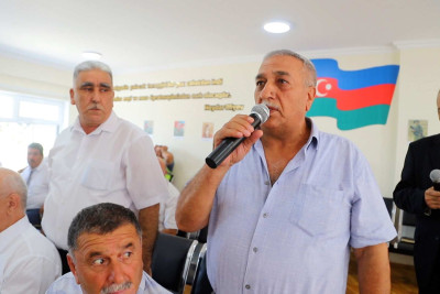 261 saylı tam orta məktəbdə sakinlərin səyyar qəbulu keçirilib