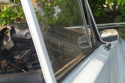 Bakıda avtomobildə sıxılmış vəziyyətdə qalan sürücü xilas edilib