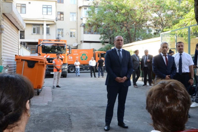 Səbailda məişət tullantılarının yığılması, daşınması və çeşidlənməsi ilə bağlı layihə həyata keçirilir