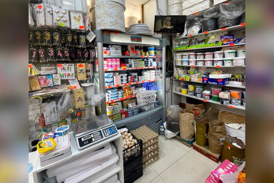 Bakıda “İran nemətləri” mağazasının rəhbəri cərimələnib