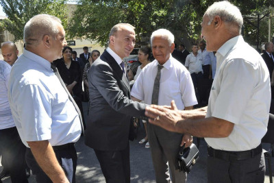 Nərimanov RİH sakinlərlə görüş keçirib