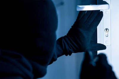 Bakıda naqil oğruları tutulublar