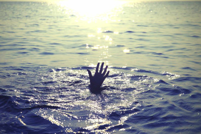 Dənizin Xəzər rayonu akvatoriyasında bir nəfər batıb