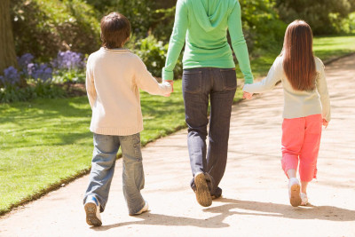 Xətai rayonunda ana övladları ilə birlikdə itkin düşüb