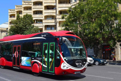 “GoogleMaps” paytaxt avtobusları haqda məlumatları bərpa edib