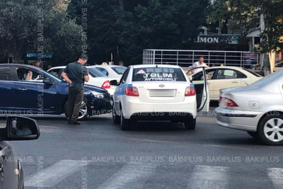 Bakıda təlim avtomobilinin iştirakı ilə yol qəzası baş verib
