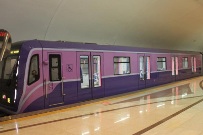 Tiktokerlərin oyunu metroda sərnişinləri təşvişə saldı