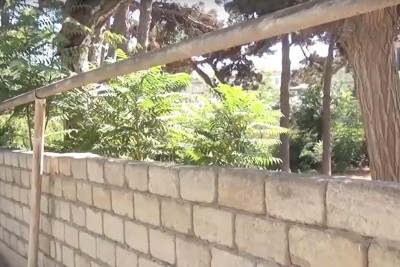 Sabunçu rayonunda köhnə park fərdi şəxsə satılıb: sakinlər istirahət etmək üçün yer tapa bilmirlər