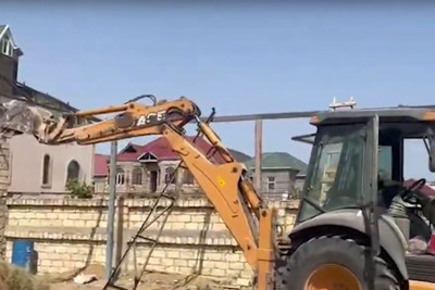 Biləcəri qəsəbəsində qanunsuz tikiliyə müdaxilə edilib