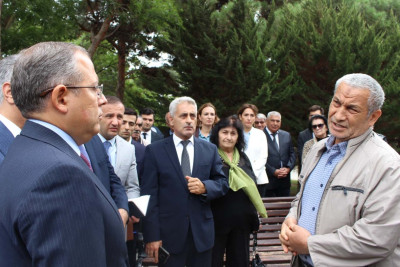 Badamdar qəsəbəsində sakinlərlə görüş keçirilib