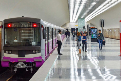Bakı metrosunda sərnişinlərin sayı 4,5 dəfə artıb