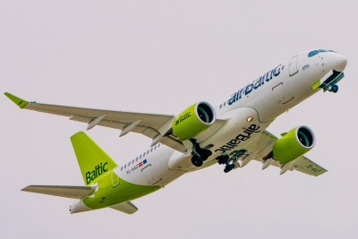 “AirBaltic” Bakıya uçuşları bərpa edir