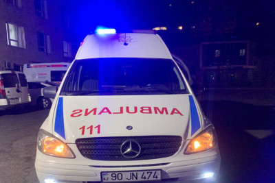 Qaradağda gənc oğlan bıçaq xəsarətləri alıb