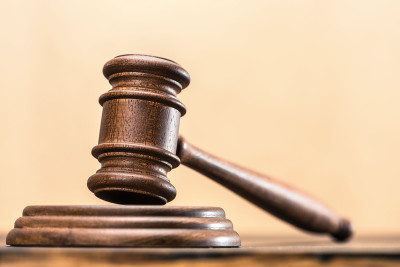 Bakıda qəza törədərək 11 yaşlı sərnişinin ölümünə səbəb olan sürücüyə hökm oxunub