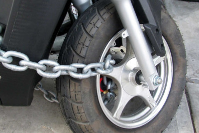 Səbail rayonunda moped oğurlayan Salyan rayon sakini saxlanılıb