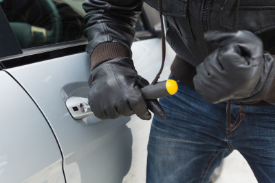 Xətai rayonunda avtomobili qarət edən şəxs saxlanılıb