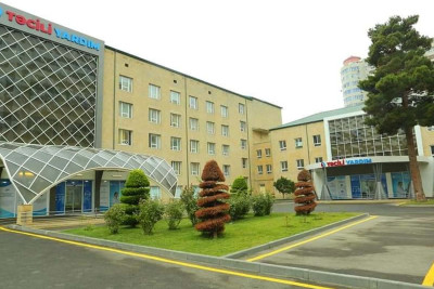Bakıda kişi ehtiyatsızlıqdan özünü tüfənglə güllələyib