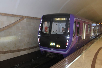 Bakı Metropoliteni: xəttə daha 2 qatar buraxılacaq
