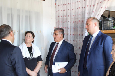 Şəhid Elşən Nəsirovun ailəsi icra başçısı tərəfindən ziyarət edilib