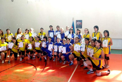Xətai rayonunda 96 məktəblinin iştirakı ilə voleybol üzrə turnir keçirilib