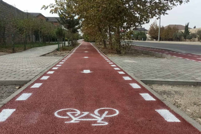 Buzovna-Mərdəkan yolunda yeni velosiped yolu yaradılır