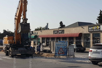 Mərdəkan qəsəbəsində kanalizasiya boruları yeniləri ilə əvəz olunur