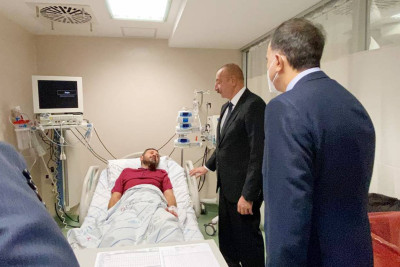 Prezident İlham Əliyev Zəngilanda qəzaya düşən Binəli Yıldırıma baş çəkib