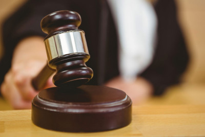 Bakıda anasını öldürən 15 yaşlı oğlan həbs olunmadı