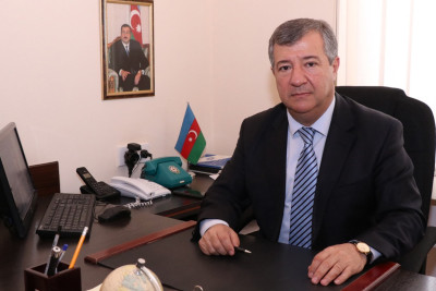Bakıda tələbə qızlara qarşı əxlaqsızlıq edən manyak saxlanılıb