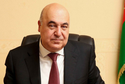 Çingiz Abdullayev: “Bəs siz Xalq yazıçısından bu sözü soruşmağa utanmırsınız?”