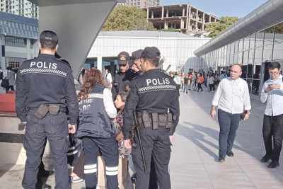 Bakı Dəmiryol Vağzalında sərnişinin halı pisləşib